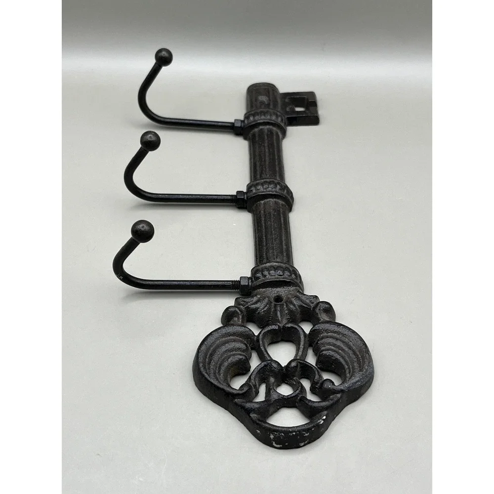 Vintage Cast Iron Skeleton Key Wall Hook Rack 3 Hooks Black Brown 9 Inch Decor